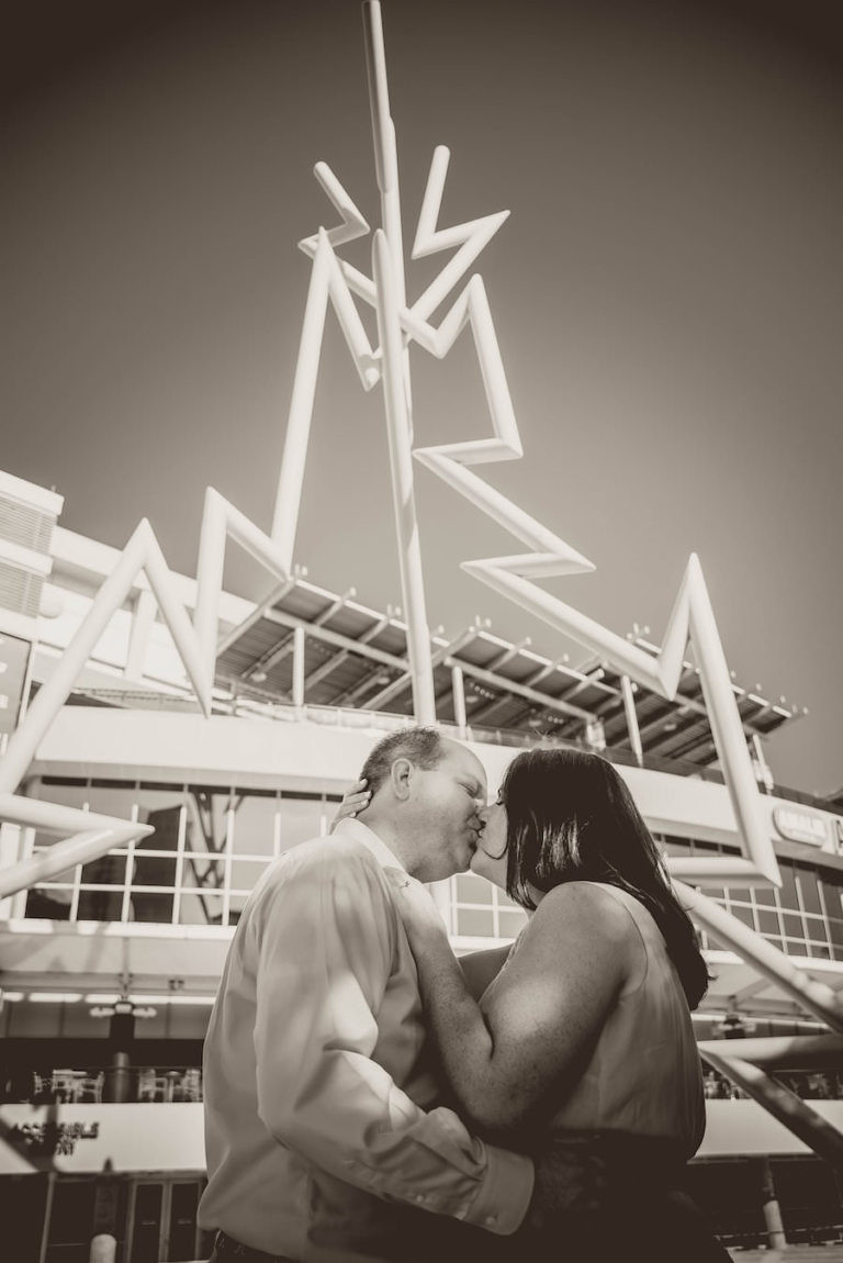 tampa-bay-lightning-engagement-session-at-amalie-arena