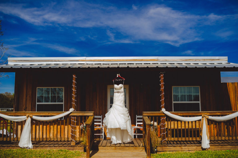 Plant City Wedding Wishing Well Barn Wedding