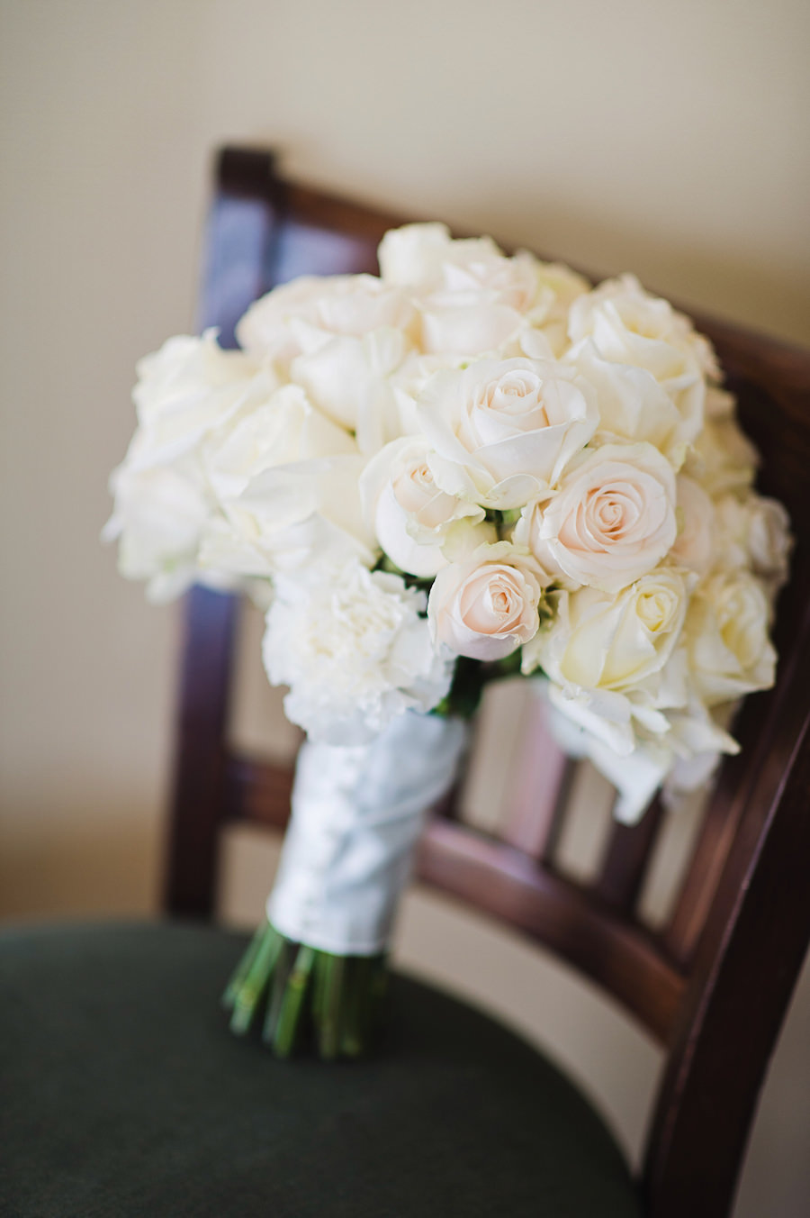 White and Ivory Floral Bridal Wedding Bouquet | Tampa Wedding Photographer Marc Edwards Photographs