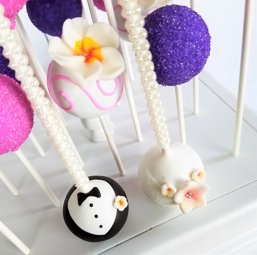 Sweetly Dipped Tampa Bay Wedding Cake Pops and Dessert Favors