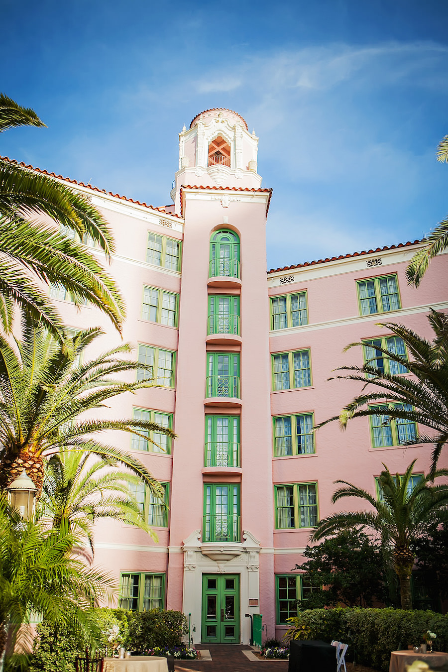 St. Petersburg Wedding Venue | The Vinoy Rennaissance Hotel