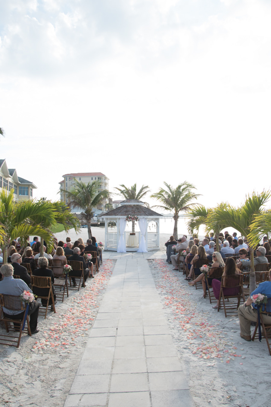 Outdoor Wedding Ceremony at St. Petersburg Wedding Venue Isla Del Sol Yacht and Country Club