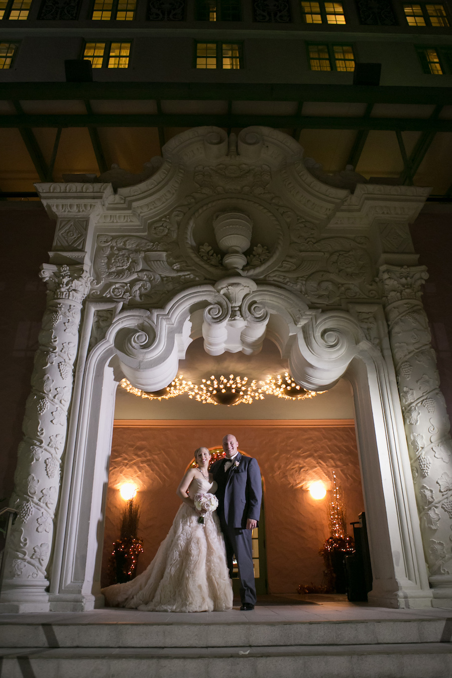 St. Petersburg Bride and Groom Wedding Portrait Vinoy Renaissance Wedding Venue | St. Pete Wedding Photographer Carrie Wildes Photography
