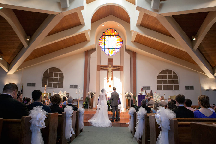 Tampa Bay Church Wedding Ceremony | Espiritu Santo Catholic Church | Tampa Bay Wedding Photographer Carrie Wildes Photography