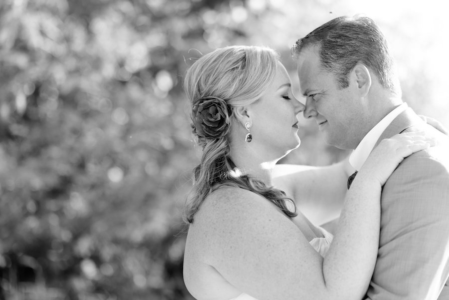 Bride and Groom, Outdoor Wedding Portrait | St. Petersburg Wedding Photographers Caroline and Evan Photography