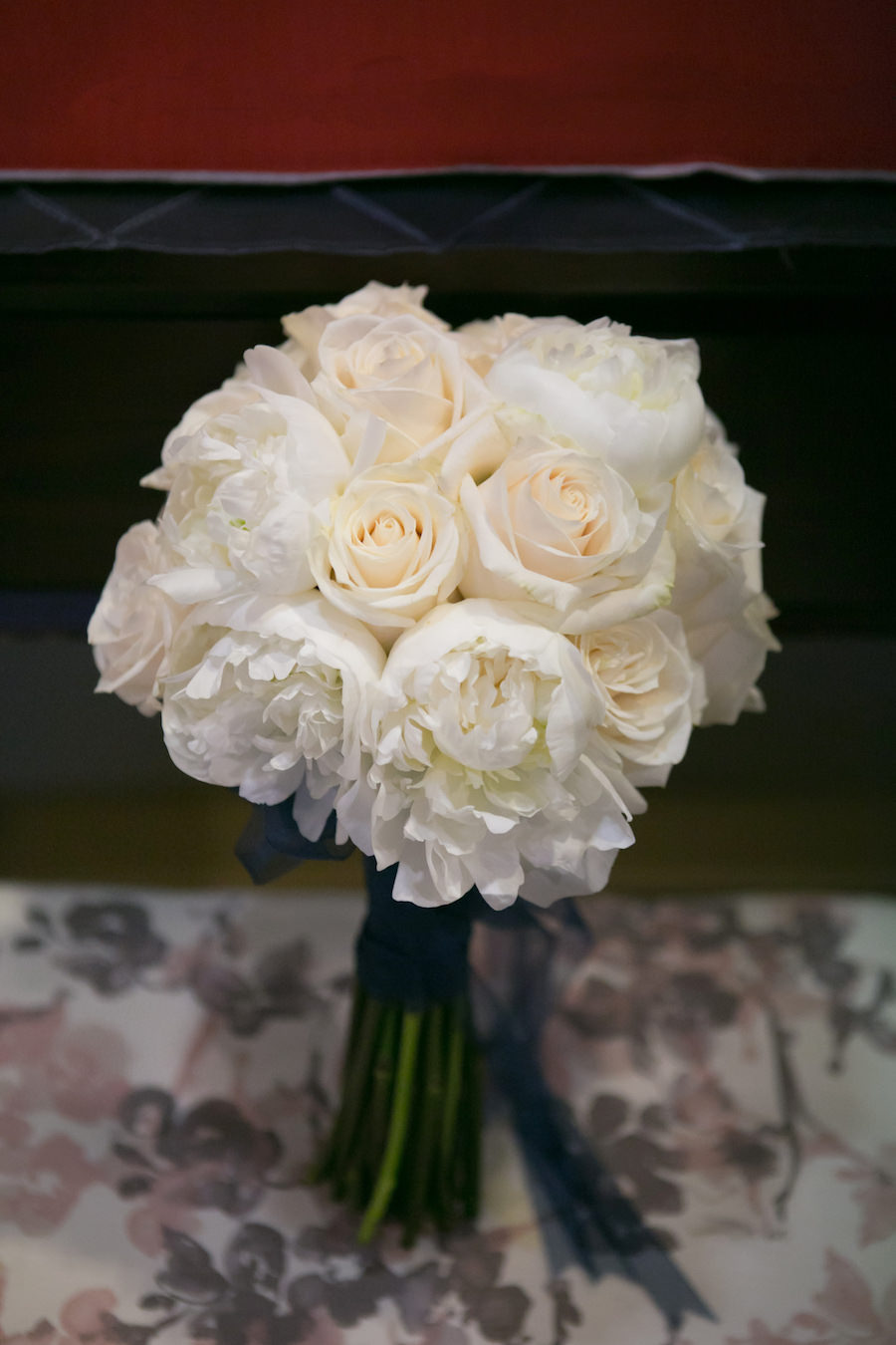 Ivory Bridal Wedding Bouquet at Tampa Wedding | Tampa Wedding Photographer Carrie Wildes Photography