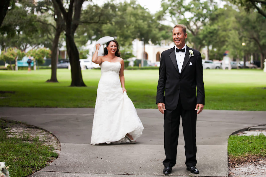 Bride and Groom First Look in Downtown St. Pete Park | St. Petersburg Wedding Photographer Limelight Photography