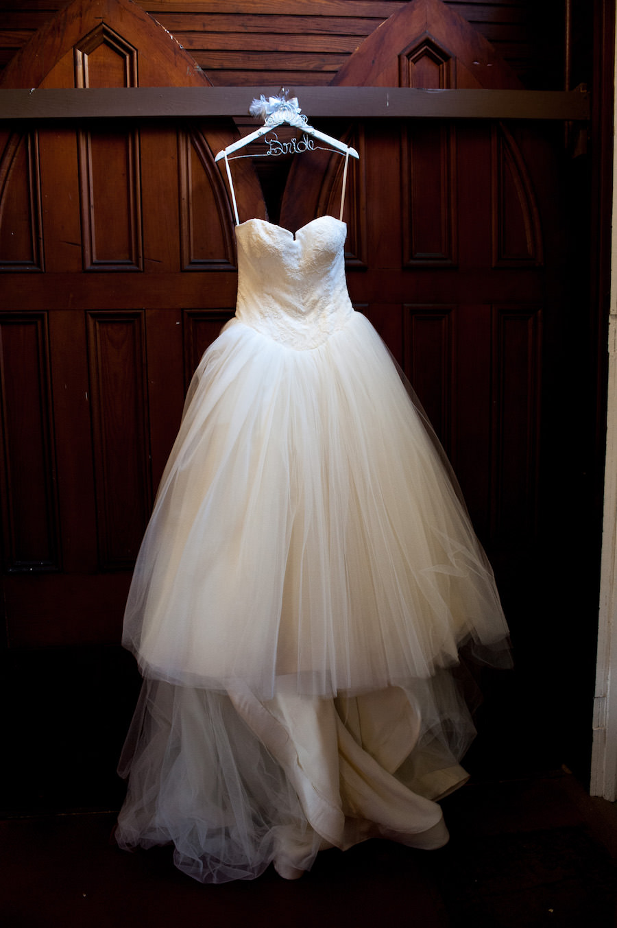 Ivory, Strapless, Tulle Vera Wang Wedding Dress