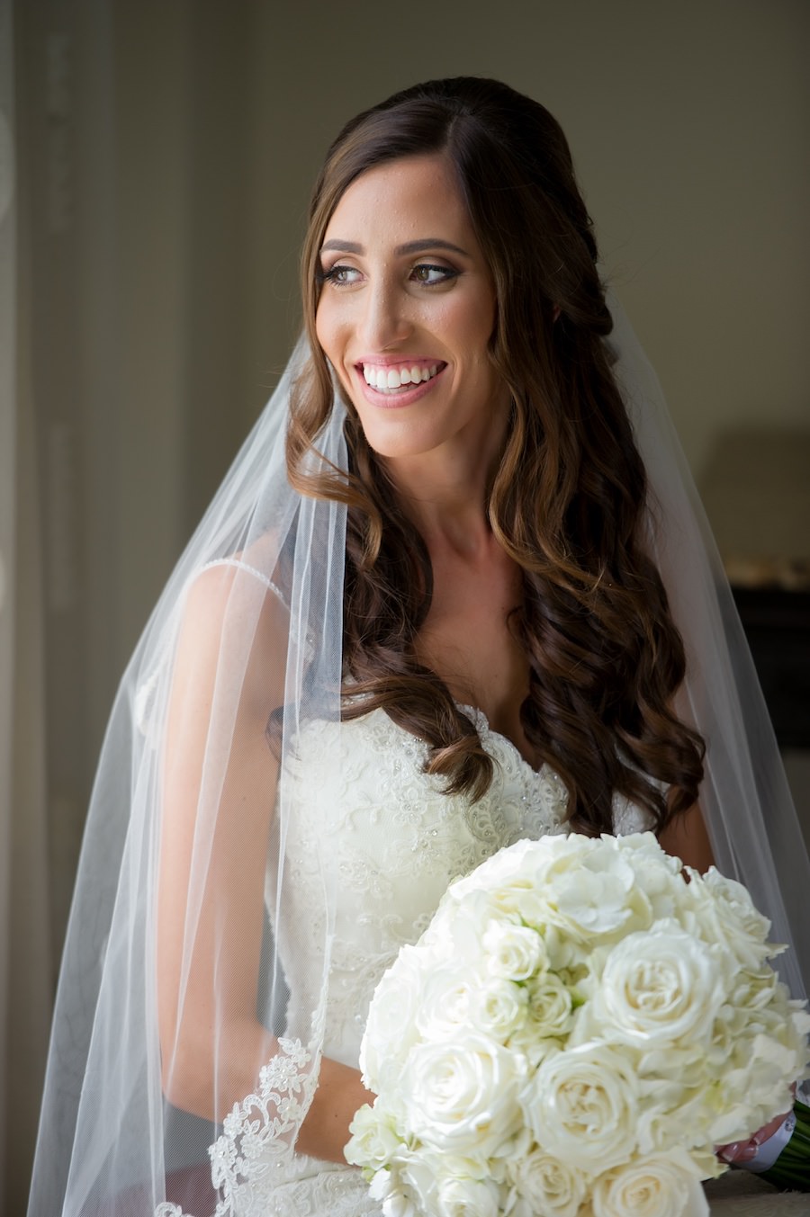 Bridal Wedding Portrait of Bride in Ivory Wedding Dress with White and Ivory Wedding Bouquet | St. Petersburg Wedding Photographer Andi Diamond Photography