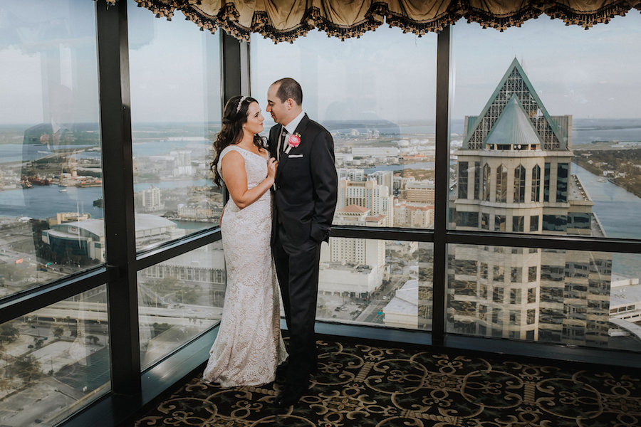 Bride and Groom Wedding Portrait with City Skyline View | Downtown Tampa Wedding Photographer Rad Red Creative | Private Event Venue The Tampa Club