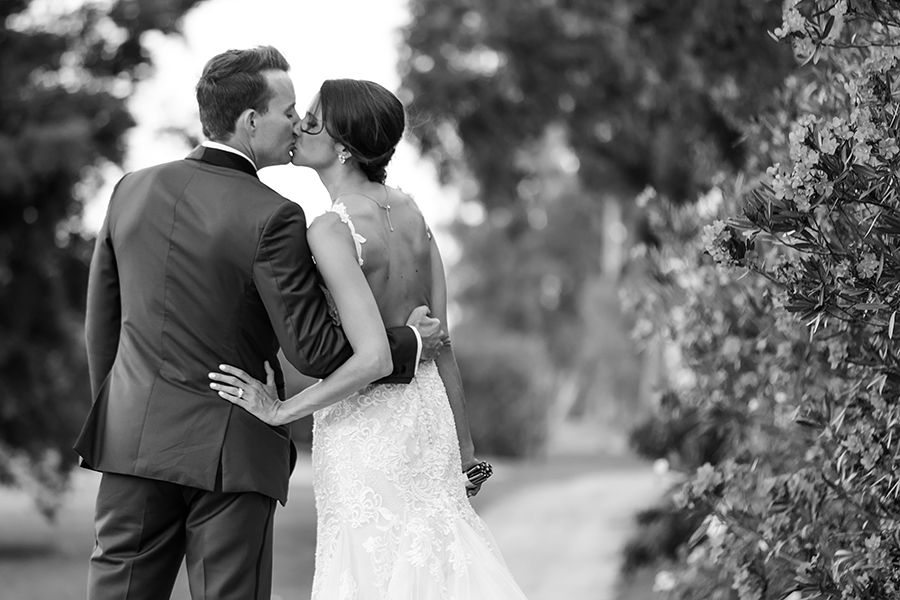 Bride and Groom Outdoor Wedding Portrait on Golf Course | St. Petersburg Wedding Venue Isla Del Sol Yacht & Country Club | Photographer Brian C. Idocks Photographics