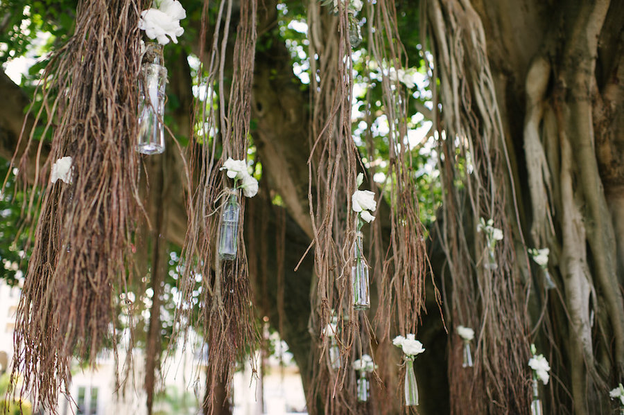 Outdoor Florida Wedding Ceremony Decor Under Spanish Oak Trees