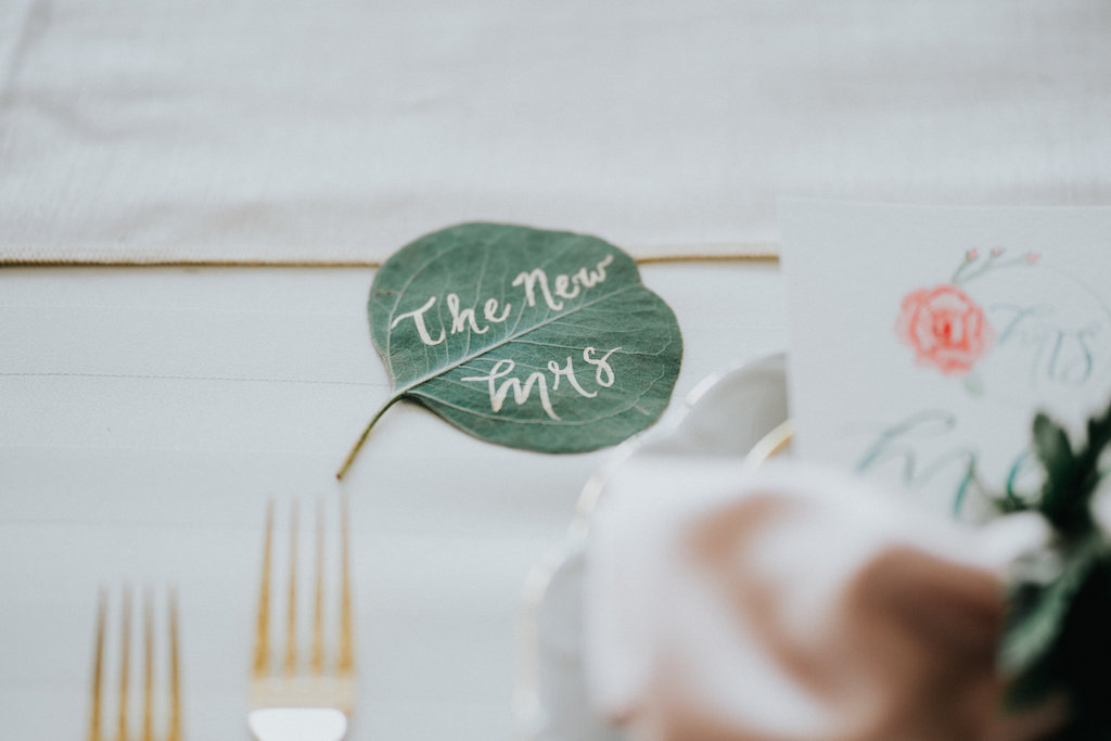 Elegant Rustic Wedding Reception Table Detail with Leaf Place Card Hand-painted with Gold