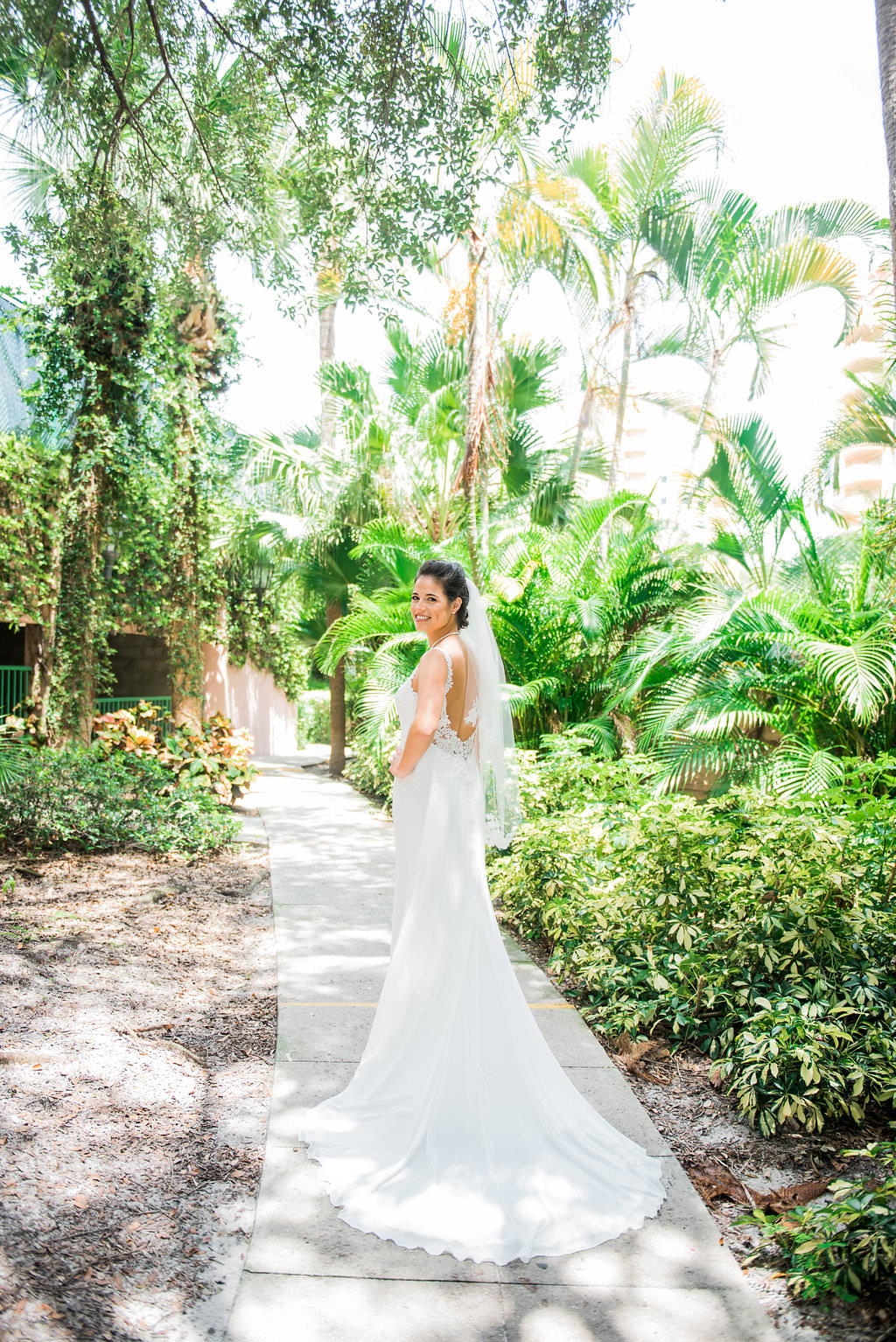 Bridal Wedding Portrait in Enzoani Dress | Tampa Bay Wedding Photographer Kera Photography