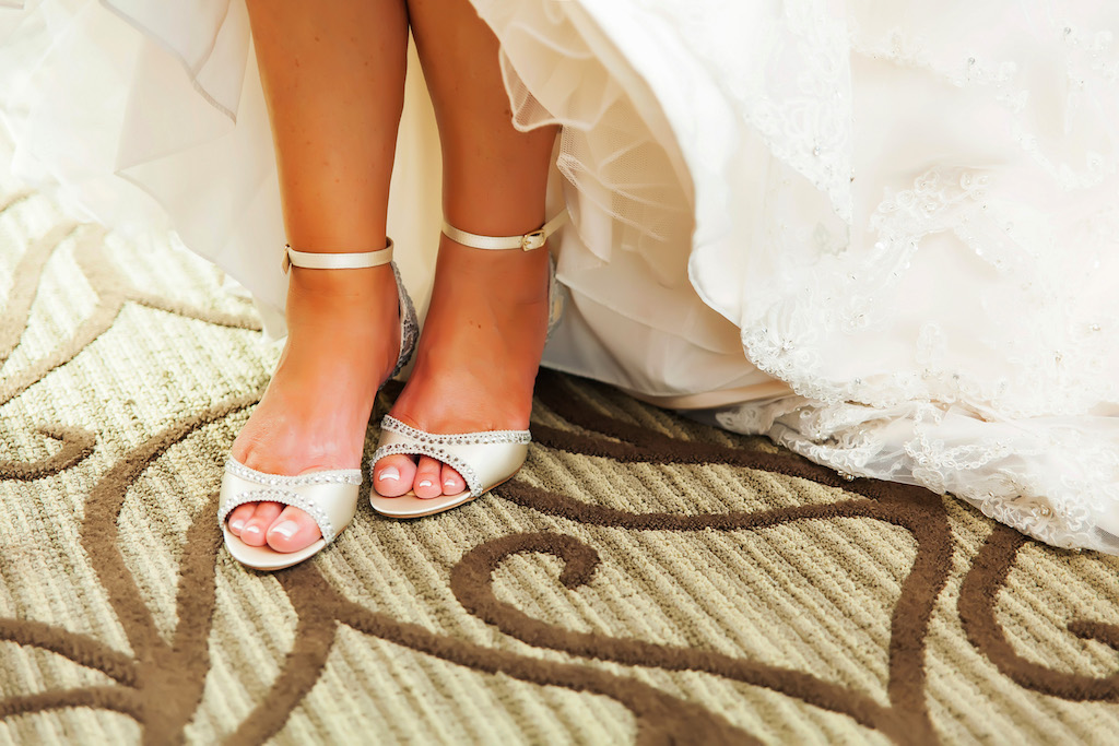 Badgley Mischka Cream Satin Rhinestone Jewel Open Toe Wedding Shoes