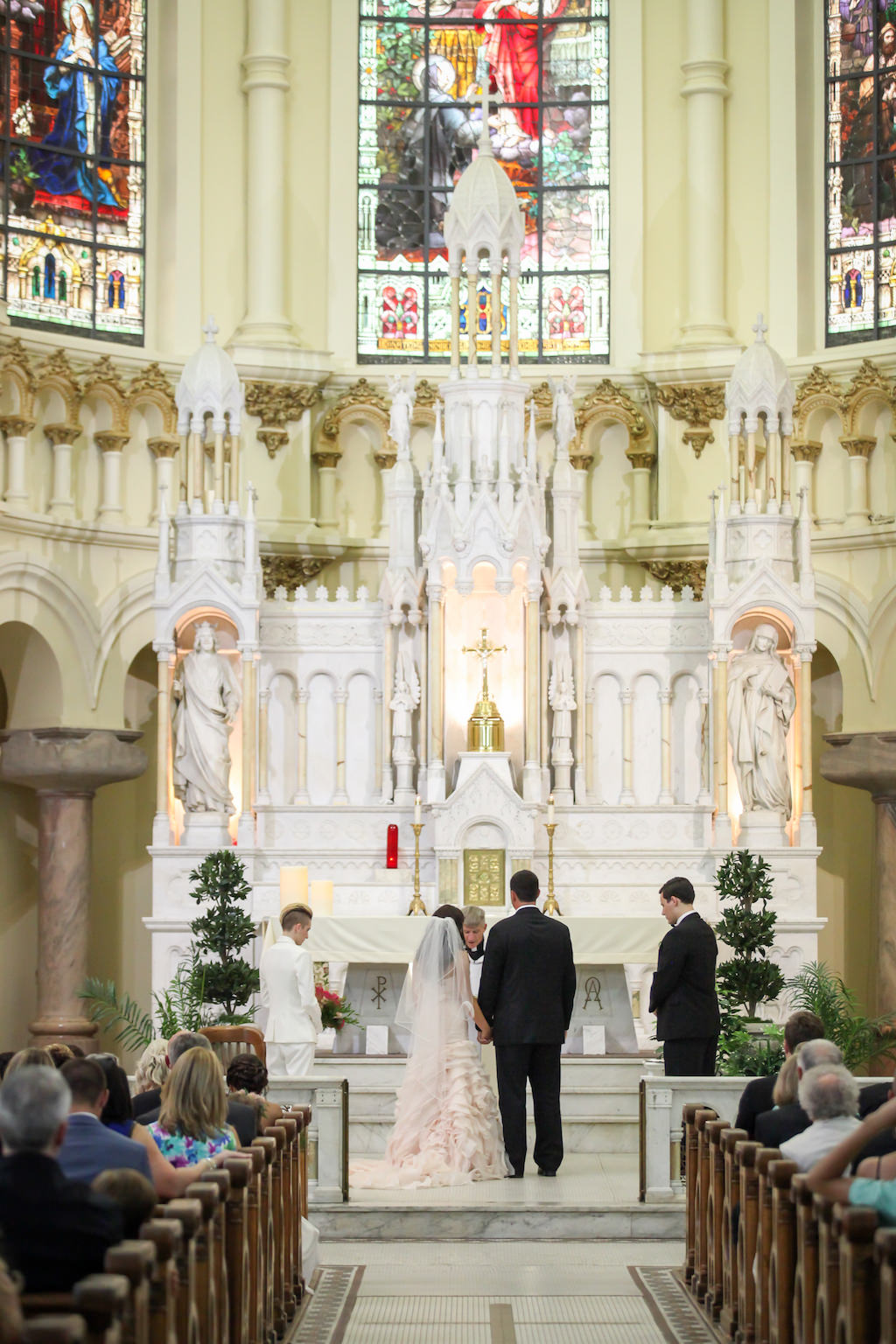 Traditional Church Wedding Ceremony Portrait | Tampa Wedding Ceremony Venue Sacred Heart Catholic Church | Tampa Wedding Photography Lifelong Studios