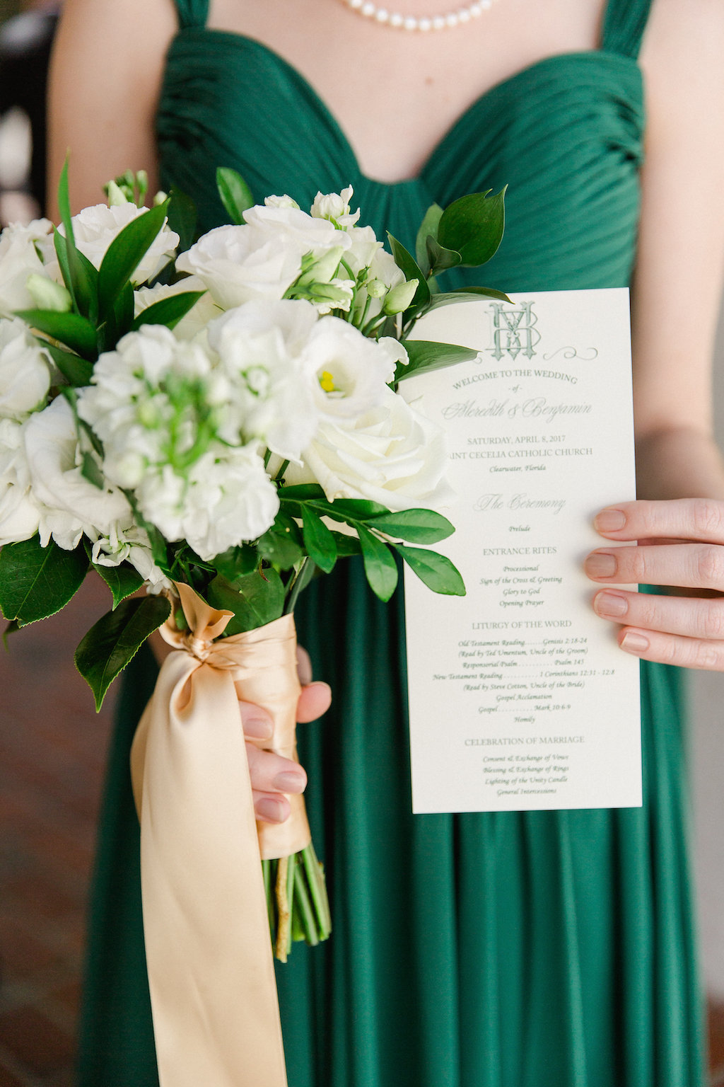 Bridesmaid in Green Watters Dress with Green and White Ceremony Program and White and Greenery Bouquet with Peach Ribbon | Clearwater Wedding Photographer Ailyn La Torre Photography