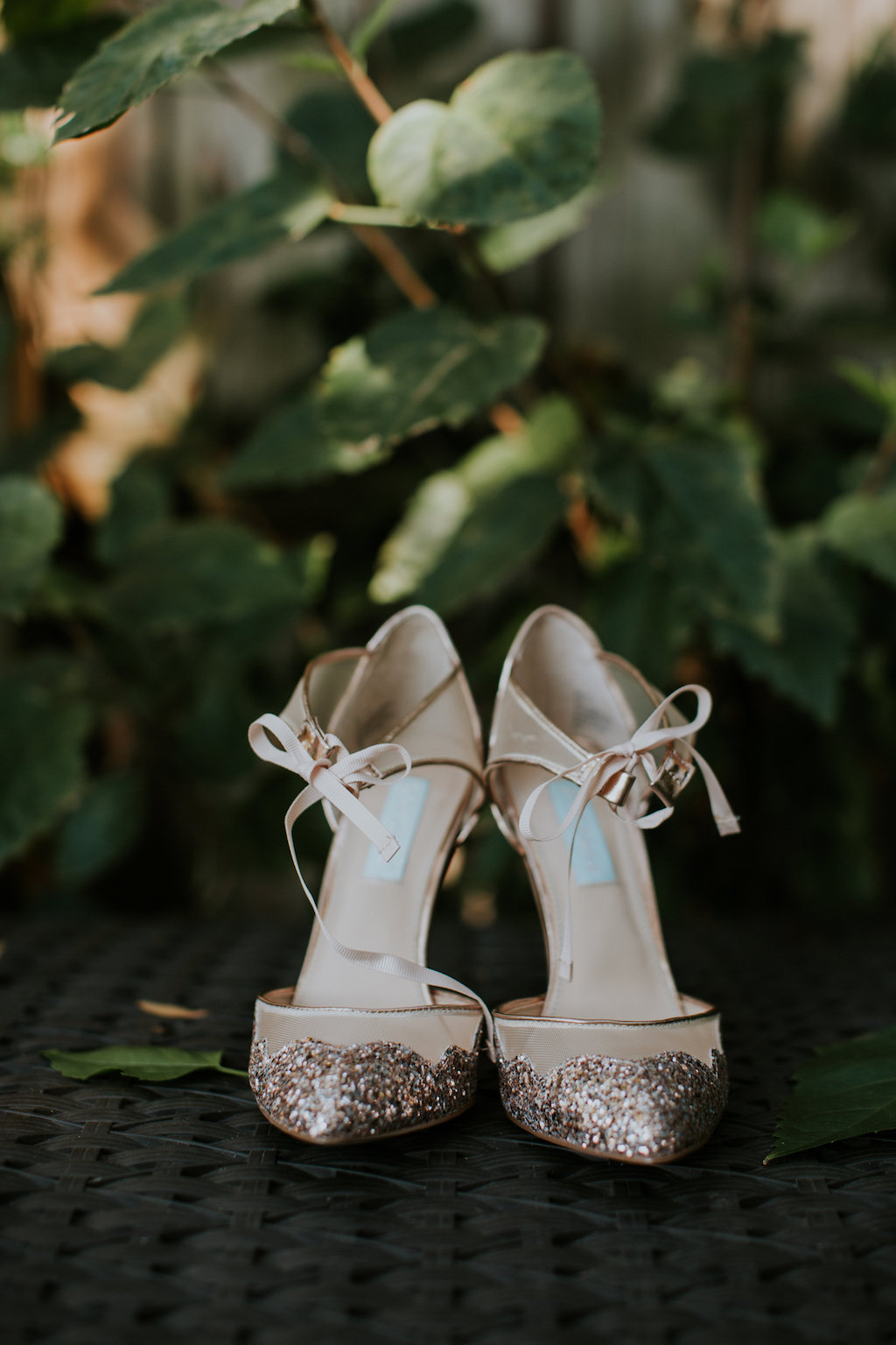Glitter Gold Pointed Toe High Heel Wedding Shoes