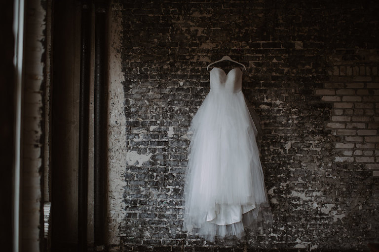 Timeless Elegant White And Gold South Tampa Wedding Oxford Exchange