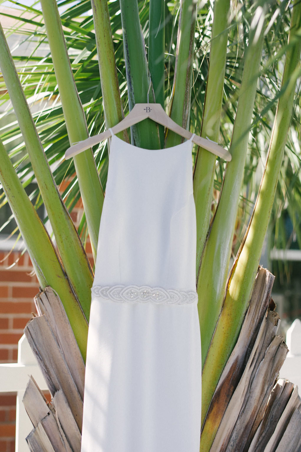 Simplistic Chic Greenery Inspired Downtown St. Pete Wedding ...