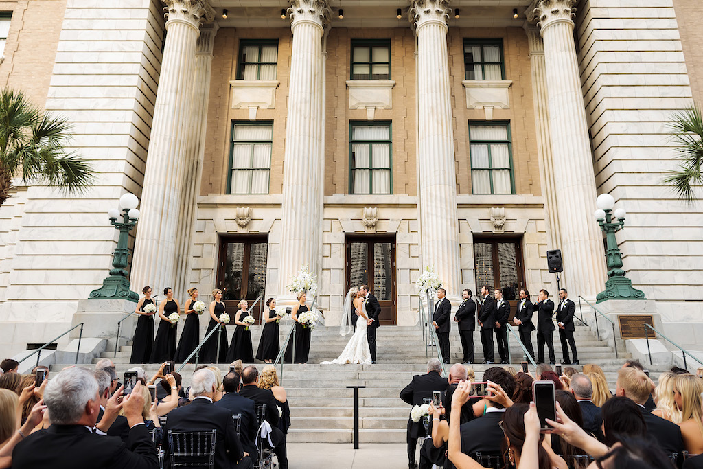 Outdoor Wedding Ceremony on Front Steps of Historic Courthouse | Downtown Tampa Hotel Venue Le Meridien