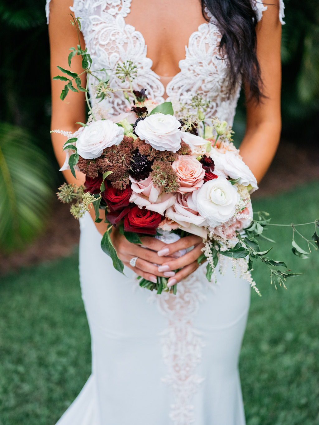 Bride Wedding Portrait in Romantic Fitted Lace and Illusion Deep V Neck Pnina Tornai Wedding Dress with Garden Inspired Wedding Bouquet with Ivory, Blush Pink, Red and Greenery Florals | Tampa Bay Wedding Planner Parties A'la Carte