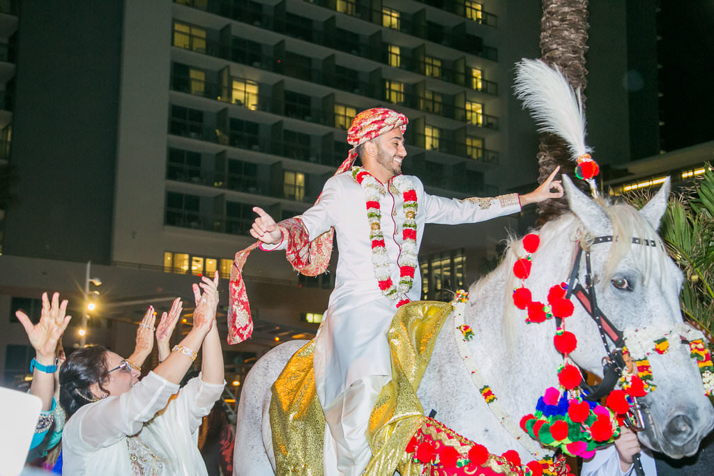 Glamorous Indian Wedding Groom Wearing Traditional White Indian