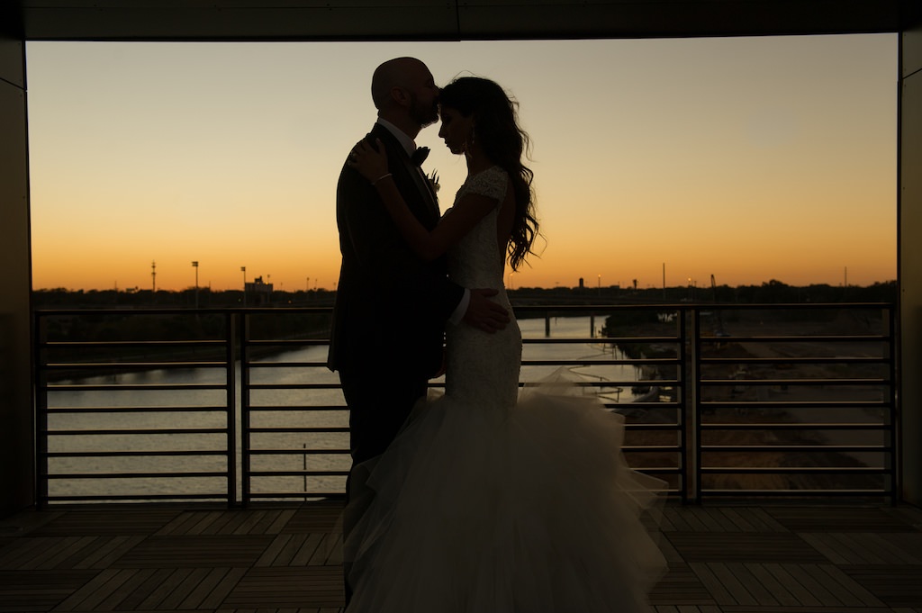 Outdoor Florida Bride and Groom Sunset Downtown Tampa Wedding Portrait | Tampa Bay Wedding Photographer Andi Diamond Photography