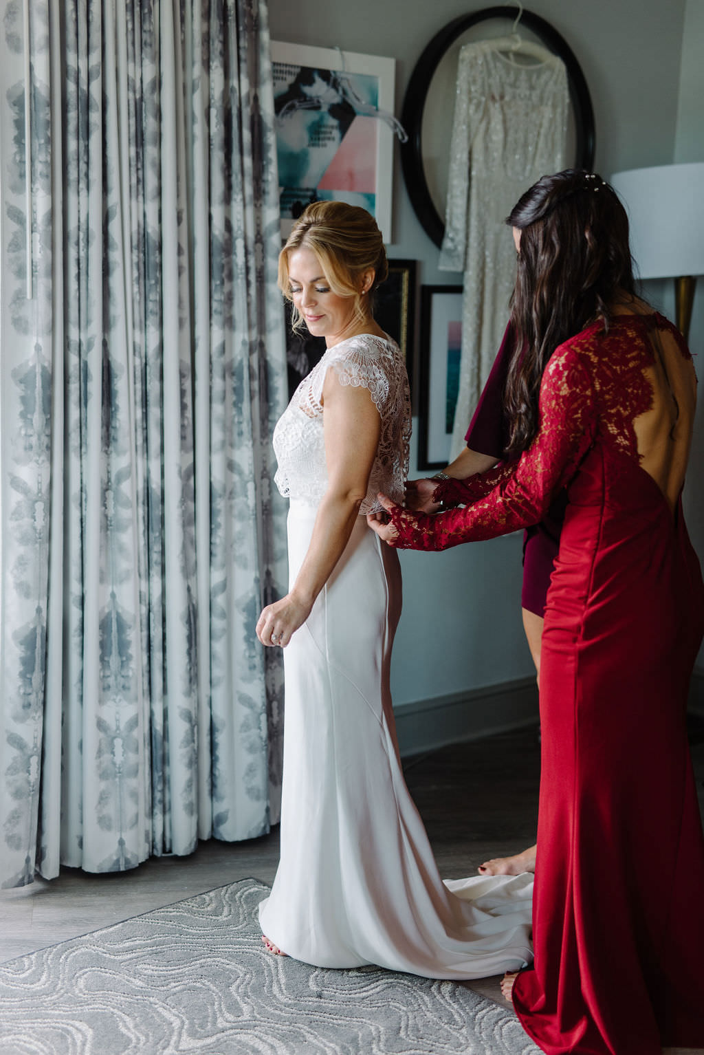 Bride Getting Ready Wedding Portrait | St. Pete Wedding Photographer Kera Photography | St. Pete Wedding Hair and Makeup Artist Michele Renee the Studio