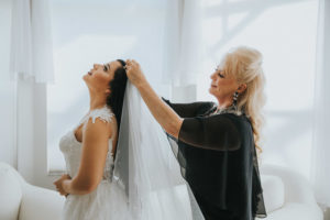 Florida Bride and Mother Getting Ready Photo, Putting on Veil