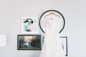 Classic Formal Lace Strapless Sweetheart A Line Stella York Wedding Dress | Wedding Photographer Kera Photography
