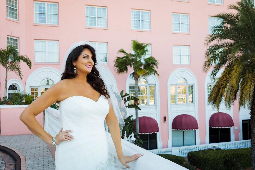 Modern Florida Bride in Strapless Sweetheart White Wedding Dress | The Pink Palace, Historic Oceanfront Tampa Bay Wedding Venue The Don CeSar in St. Pete Beach