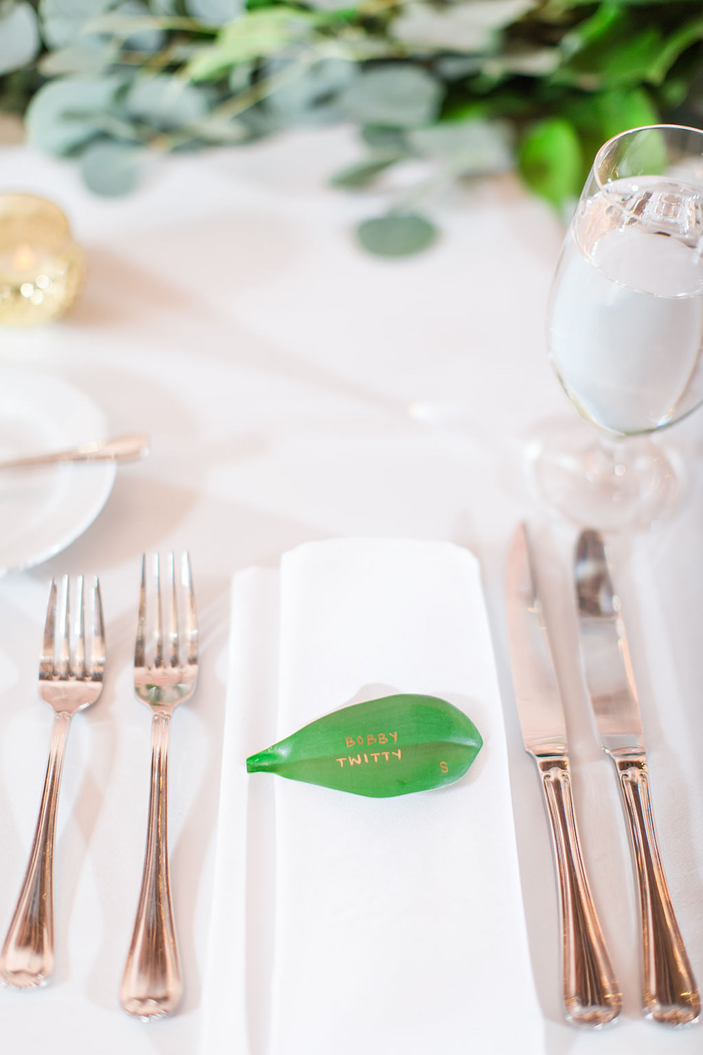 Nature, Rustic Inspired Table Setting and Seating Card, Green Leaf with Hand Painted Name in Gold Ink | St. Pete Wedding Photographers Shauna and Jordon Photography