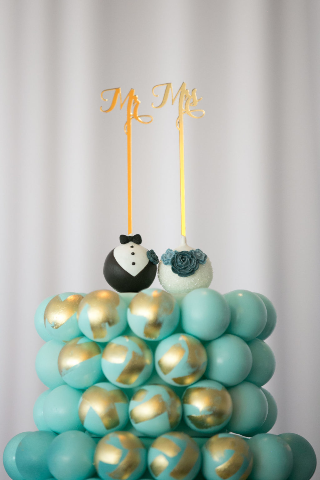 Unique Whimsical Ombre Blue with Gold Accent Three Tier Cake Pop Cake and Bride and Groom Cake Pop Topper | Wedding Cake Pops and Desserts Sweetly Dipped Confections | Wedding Photographer Carrie Wildes Photography | Tampa Wedding Planner John Campbell Weddings