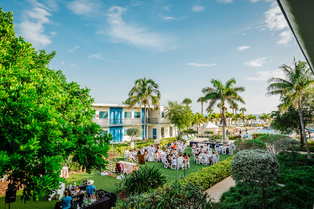 Tropical Wedding Reception Portrait | St. Petersburg Wedding Venue Postcard Inn on the Beach