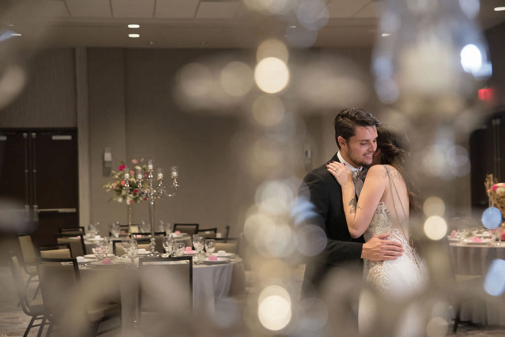 Creative Bride and Groom Wedding Portrait | Tampa Bay Wedding Photographer Kristen Marie Photography | Hotel Wedding Venue Hyatt Place Downtown St. Pete