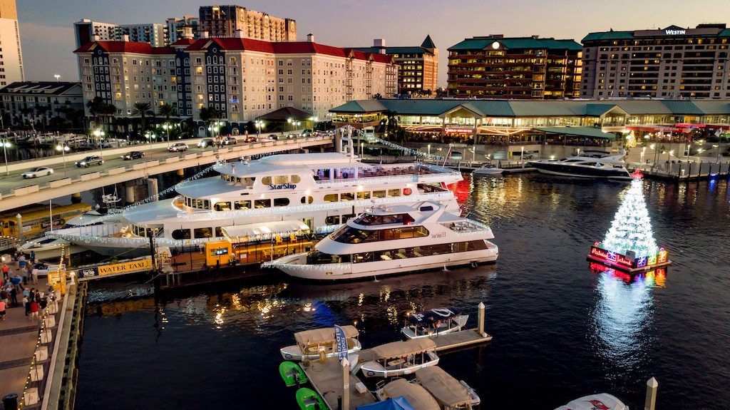 Yacht StarShip Tampa Christmas Holiday Dinner and Cruise 