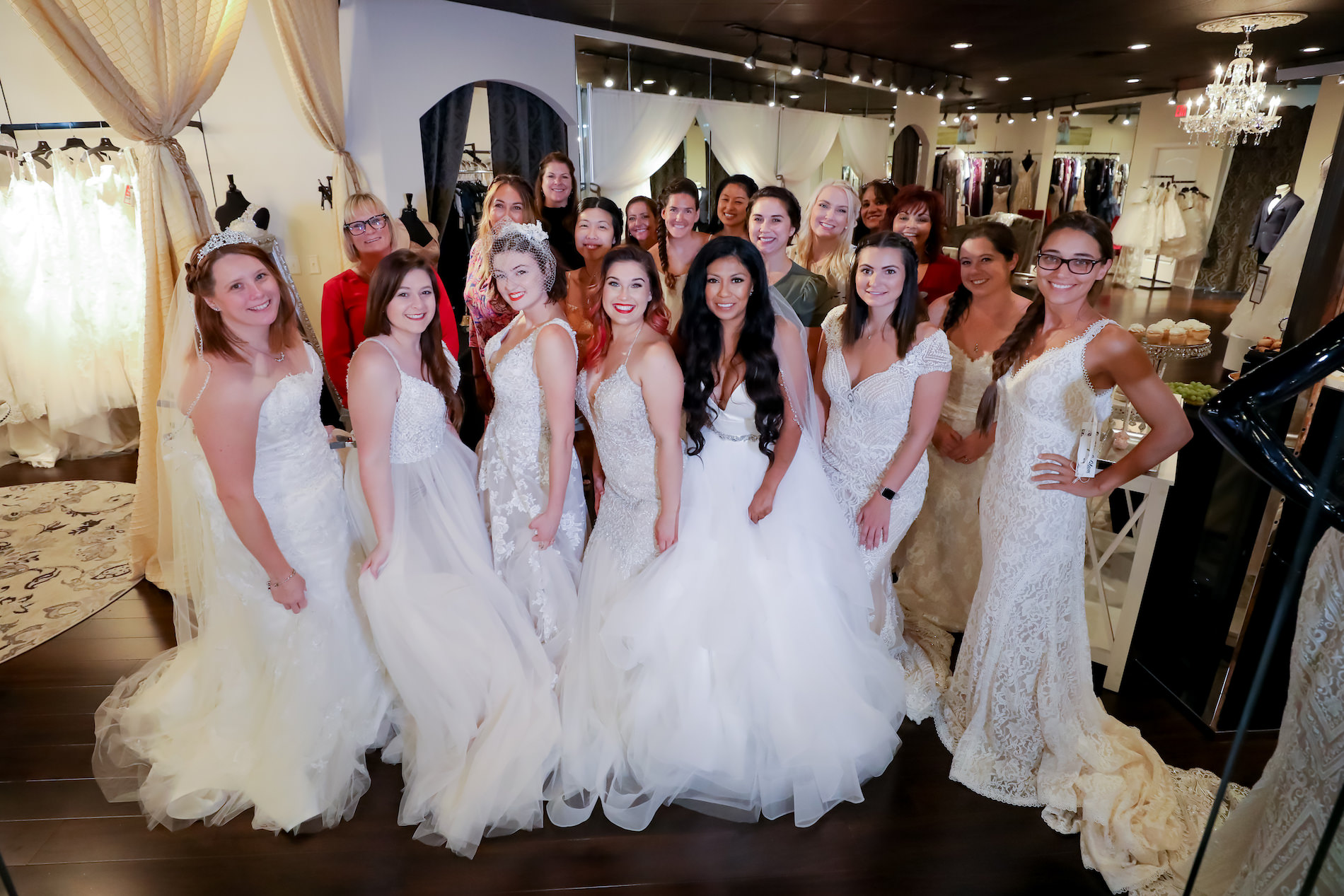 Marry Me Tampa Bay Before 5 Networking Event | Nikki's Glitz and Glam Bridal Boutique | Lifelong Photography Studio