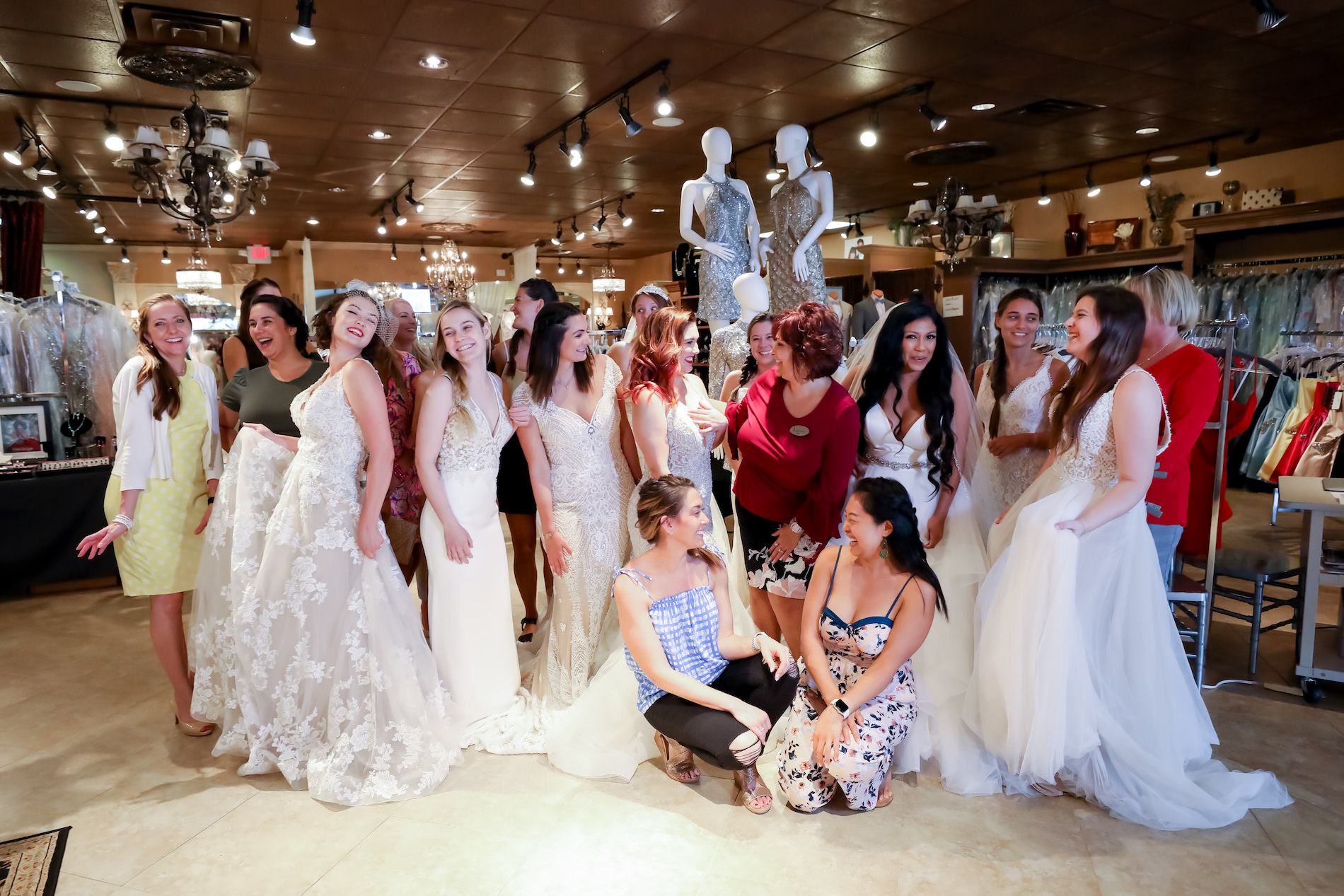 Marry Me Tampa Bay Before 5 Networking Event | Nikki's Glitz and Glam Bridal Boutique | Lifelong Photography Studio