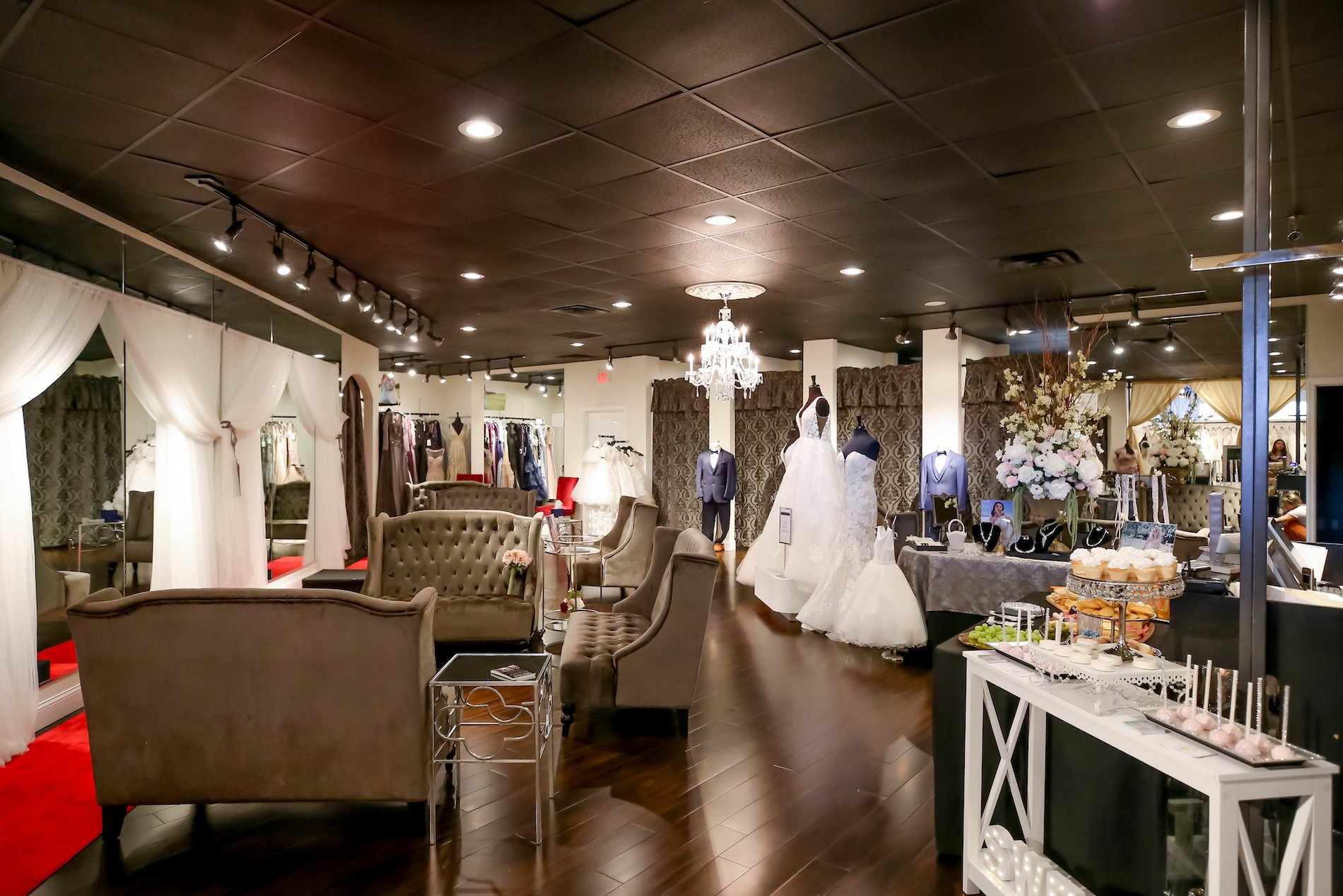 Nikki's Glitz and Glam Bridal Boutique | Palm Harbor Wedding Dress Store