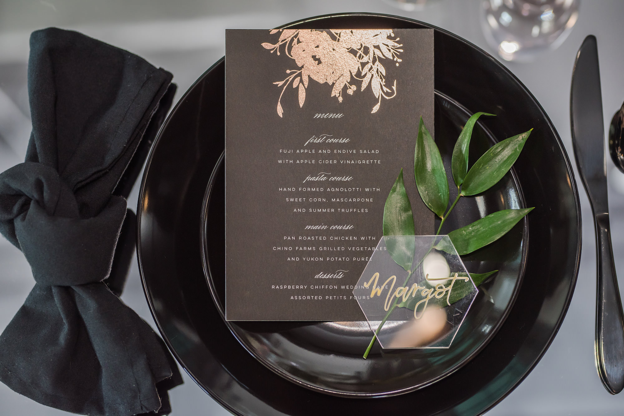 Dark Luxe, Romantic Wedding Reception Styled Shoot Decor, Black Tableware, Plates, Black and Rose Gold Wedding Menu, Geometric Acrylic and Gold Script Font Place Card | Tampa Bay Wedding Planner Elegant Affairs by Design