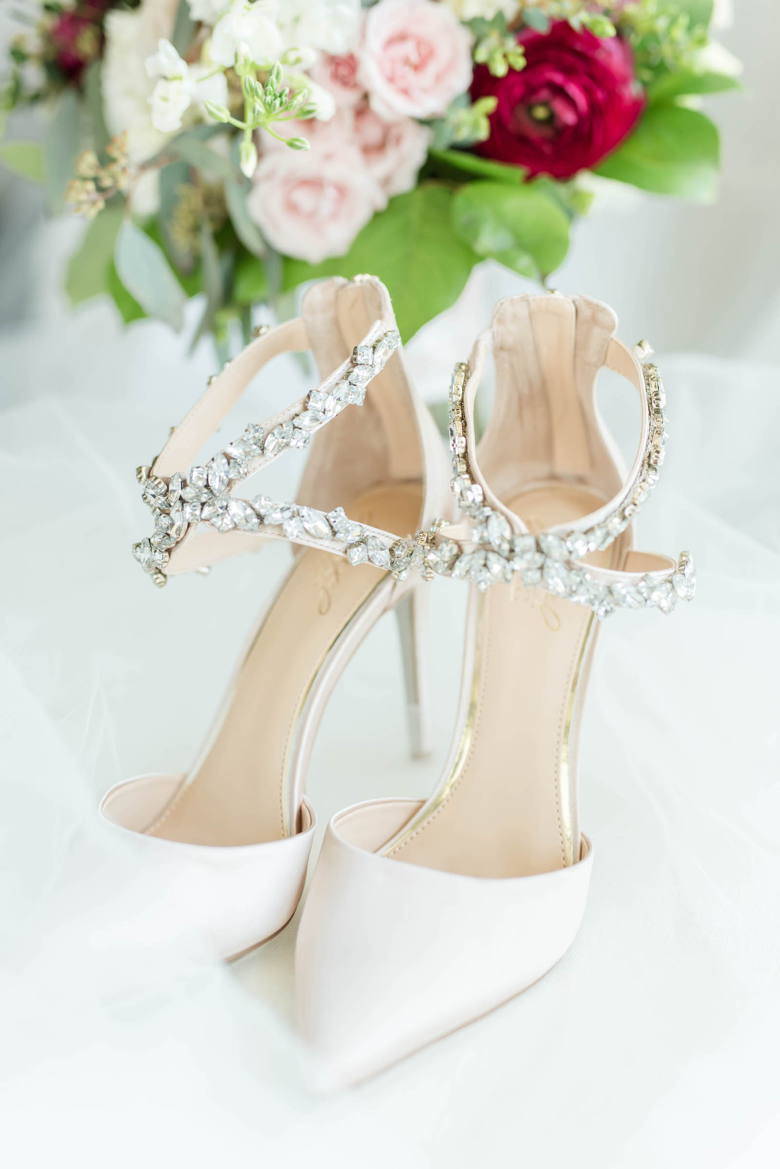 Bride Wedding Pointy Toe High Heel Shoes with Rhinestone Ankle Straps