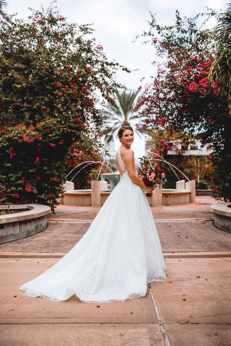 Vibrant Modern, Downtown St. Pete Wedding | The Poynter Institute ...