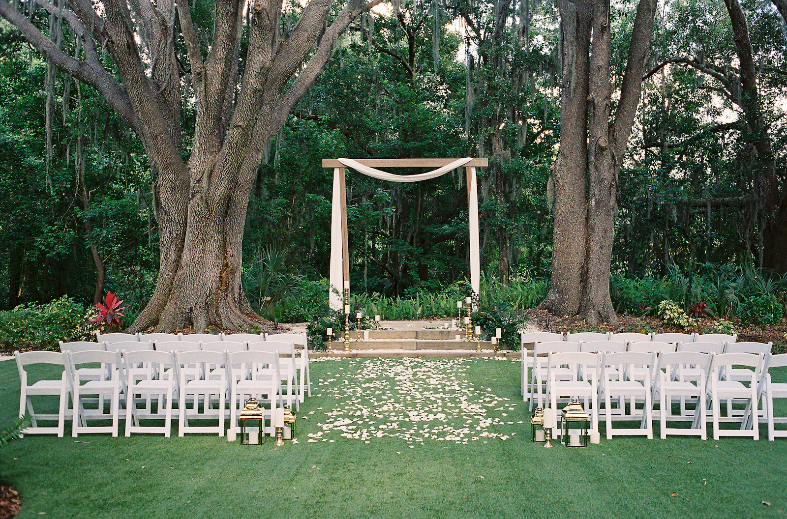 Paradise Spring Outdoor Garden Ceremony | Tampa Bay Wedding Venue Private Estate