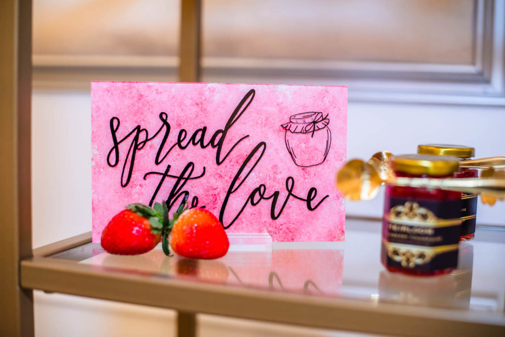 Spread the Love Display Sign with Jam Favor Jars