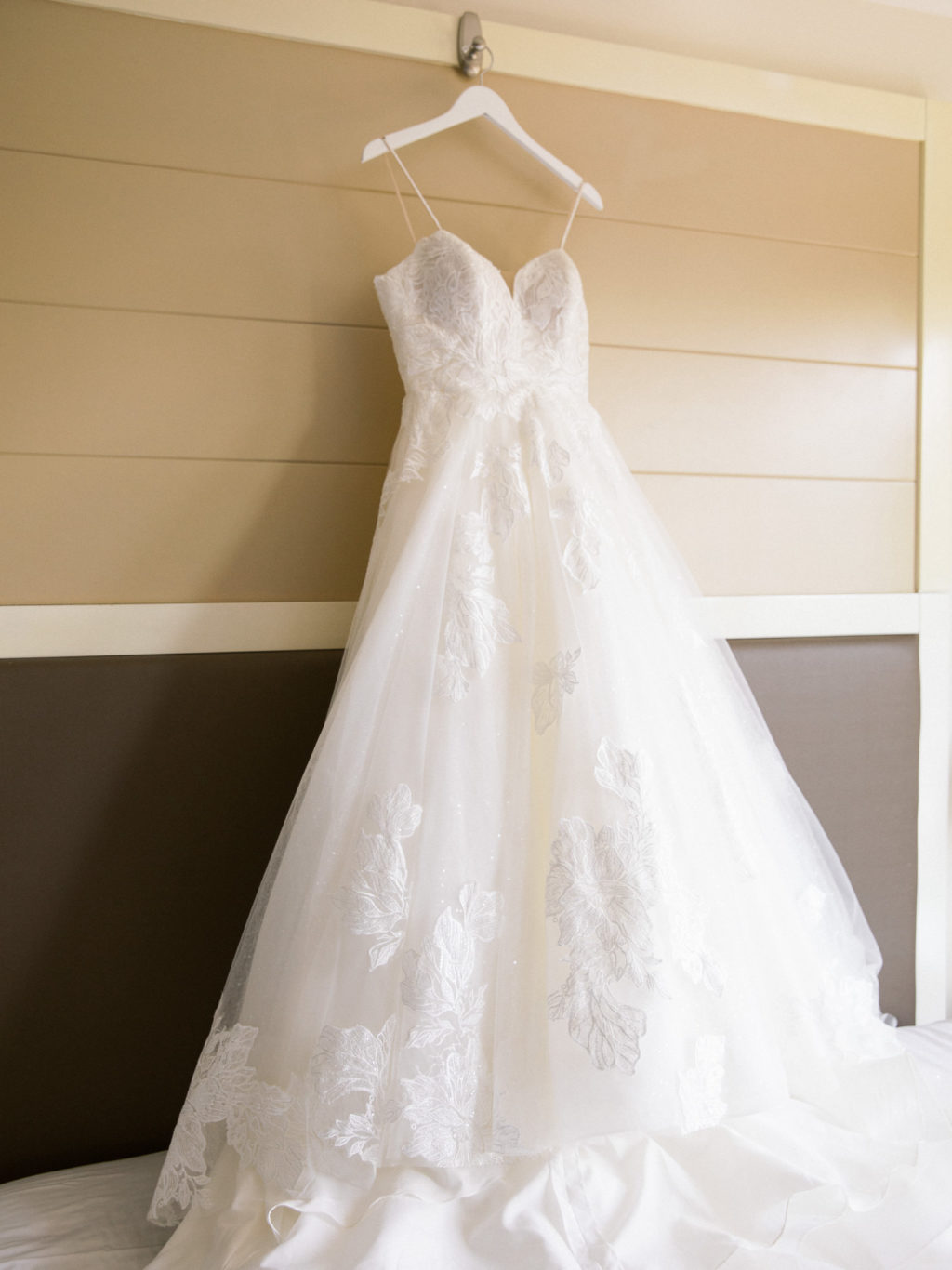 Traditional Classic Lace and Tulle Spaghetti Strap Ballgown Wedding Dress