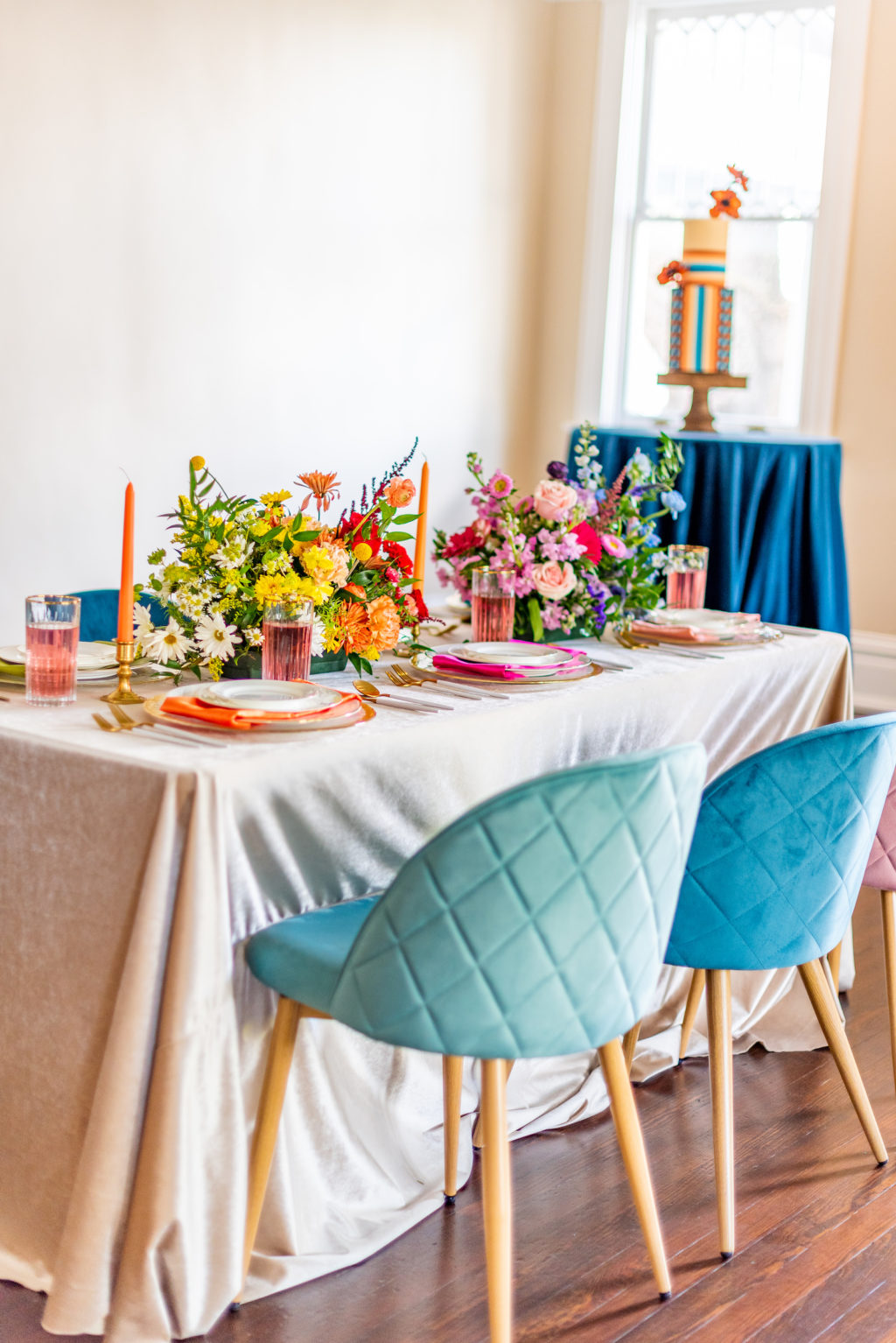 Vibrant, Retro 70’s South Tampa Wedding Inspiration | The Orlo