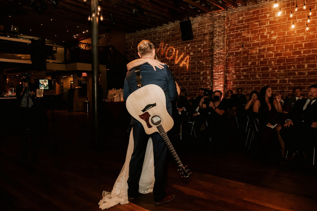 Tampa Bay Groom Plays Guitar and Serenades Bride during First Dance | Florida Unique Wedding Venue NOVA 535