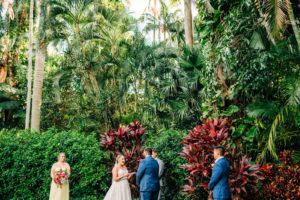 Tropical Florida Outdoor Garden Wedding Ceremony | St. Petersburg Wedding Venue Sunken Gardens