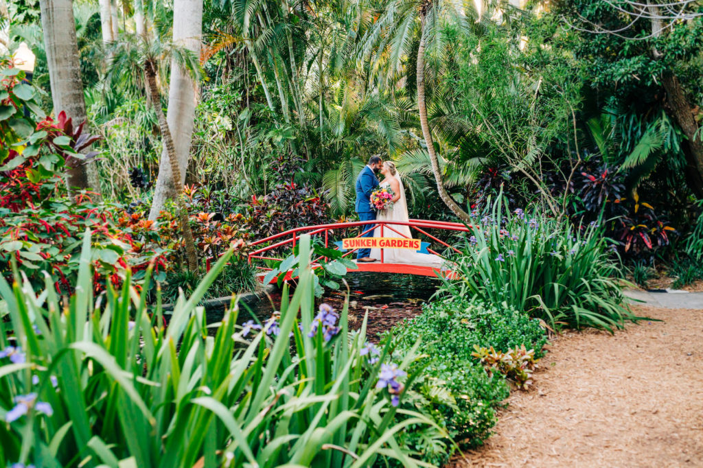 Tropical Florida Outdoor Garden Wedding Portrait | St. Petersburg Wedding Venue Sunken Gardens